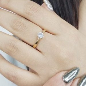 انگشتر نگین الماسی طلاروس